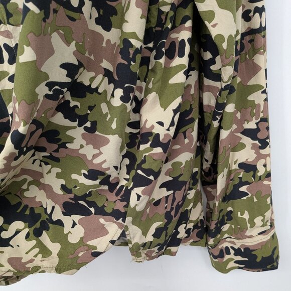 Skims Camo Oversized Button Up Shirt Women Size M Streetwear Gorpcore Military - Picture 7 of 11